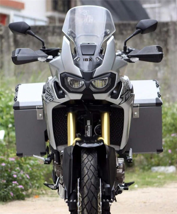 BWM F-750GS windshield