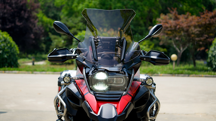 BWM F-750GS windshield